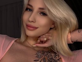 EwaBrown live cam