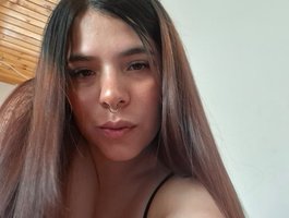 Karlathompson live stream preview